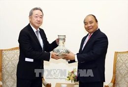 Thủ tướng Nguyễn Xuân Phúc tiếp Chủ tịch Tập đoàn truyền thông Maekyung (Hàn Quốc)